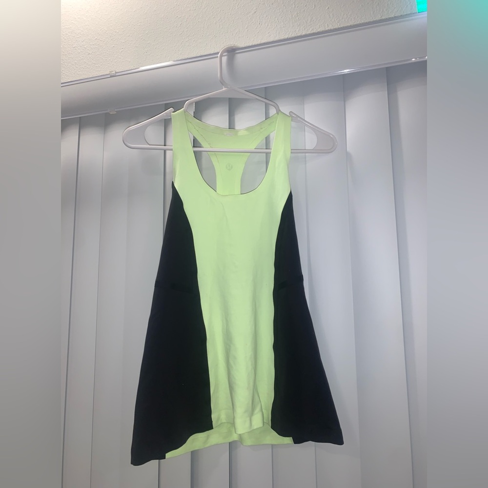 LIMITED RELEASE M Lululemon Cool Racerback Surf Bonded